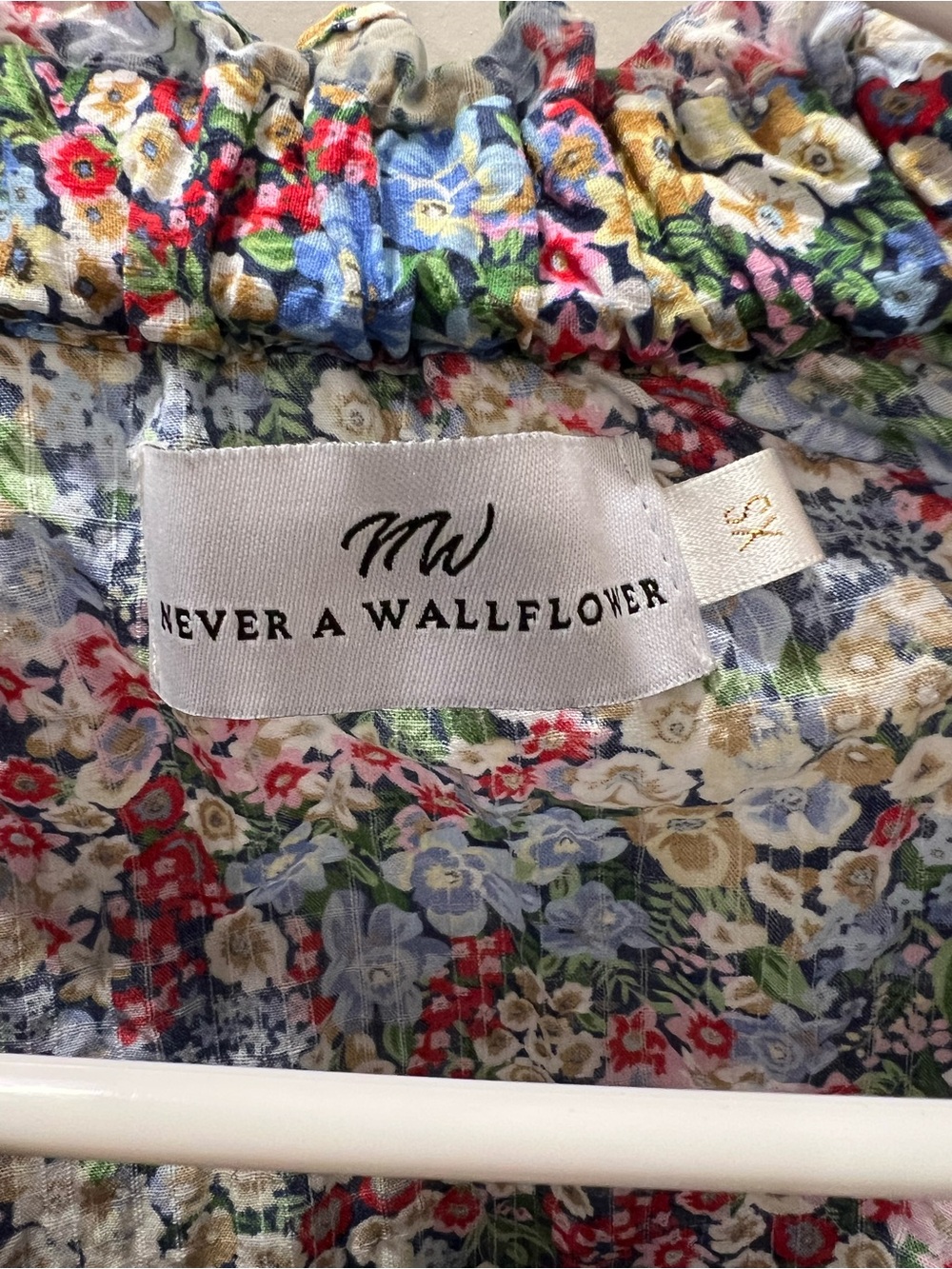 Never A Wallflower Floral Button-Front Ruffle Collar Blouse - Blue Pink Green - Picture 4 of 5
